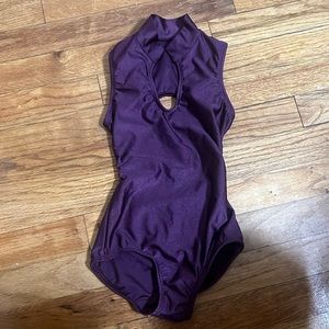 Purple Leo size small child